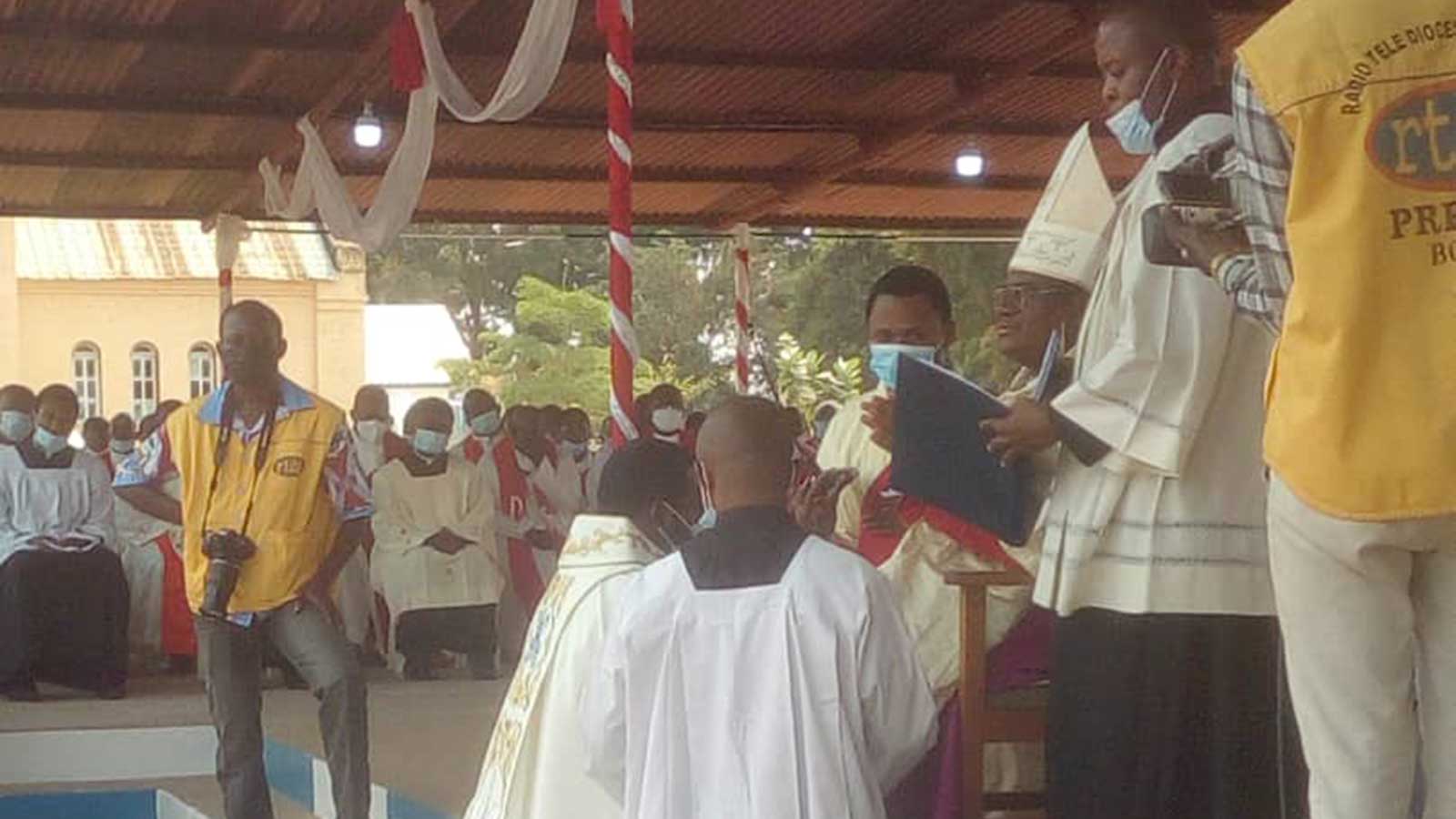 Théodore Muanda Muanda (ACO) ordained a priest in DR Congo